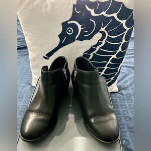 Black Leather Vionic Ankle Boots